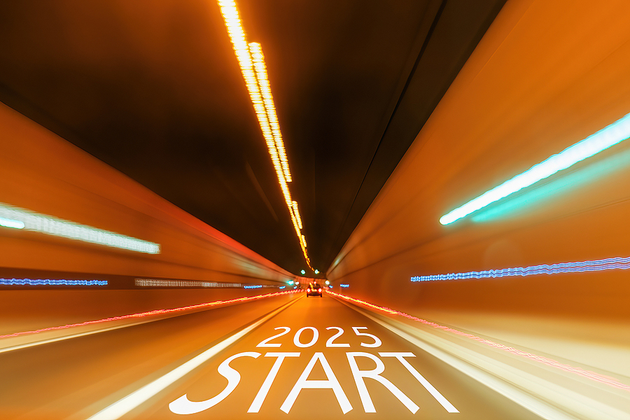 Text Start 2025 On The Road In The Tunnel With Blurred Light. Pl